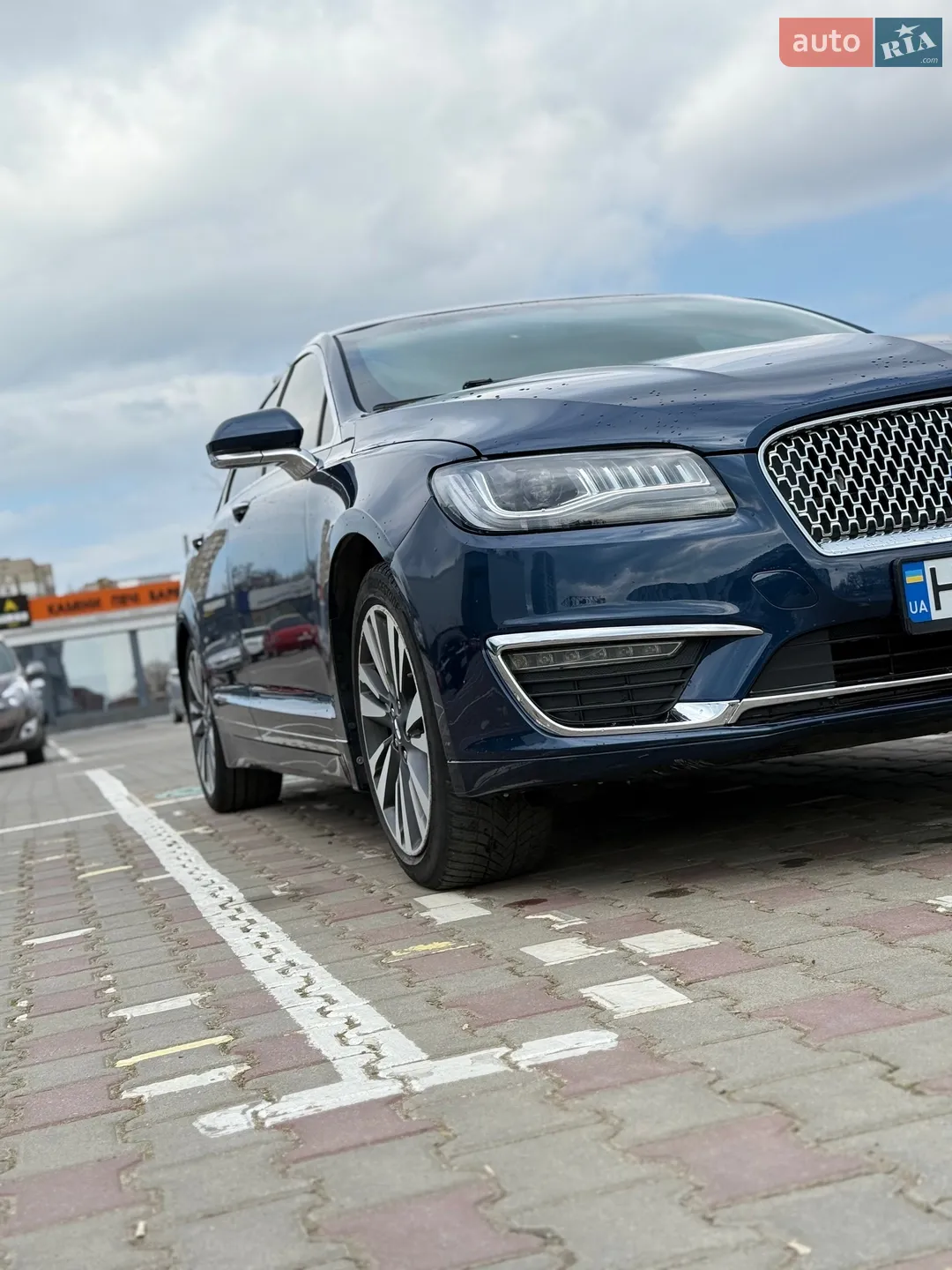 2017 Lincoln MKZ - мініатюра 4