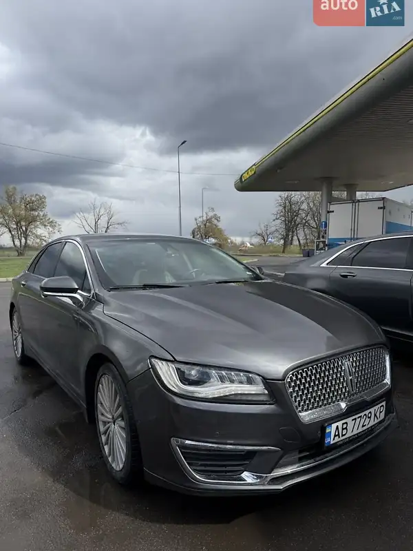 Lincoln MKZ 2016