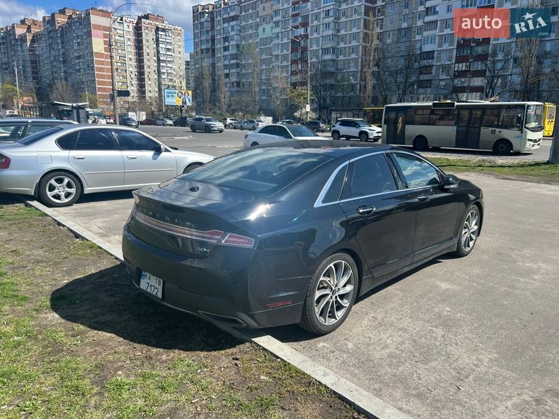 Седан Lincoln MKZ 2019 в Киеве