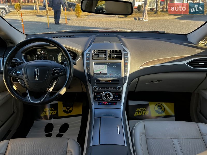 Седан Lincoln MKZ 2018 в Львові