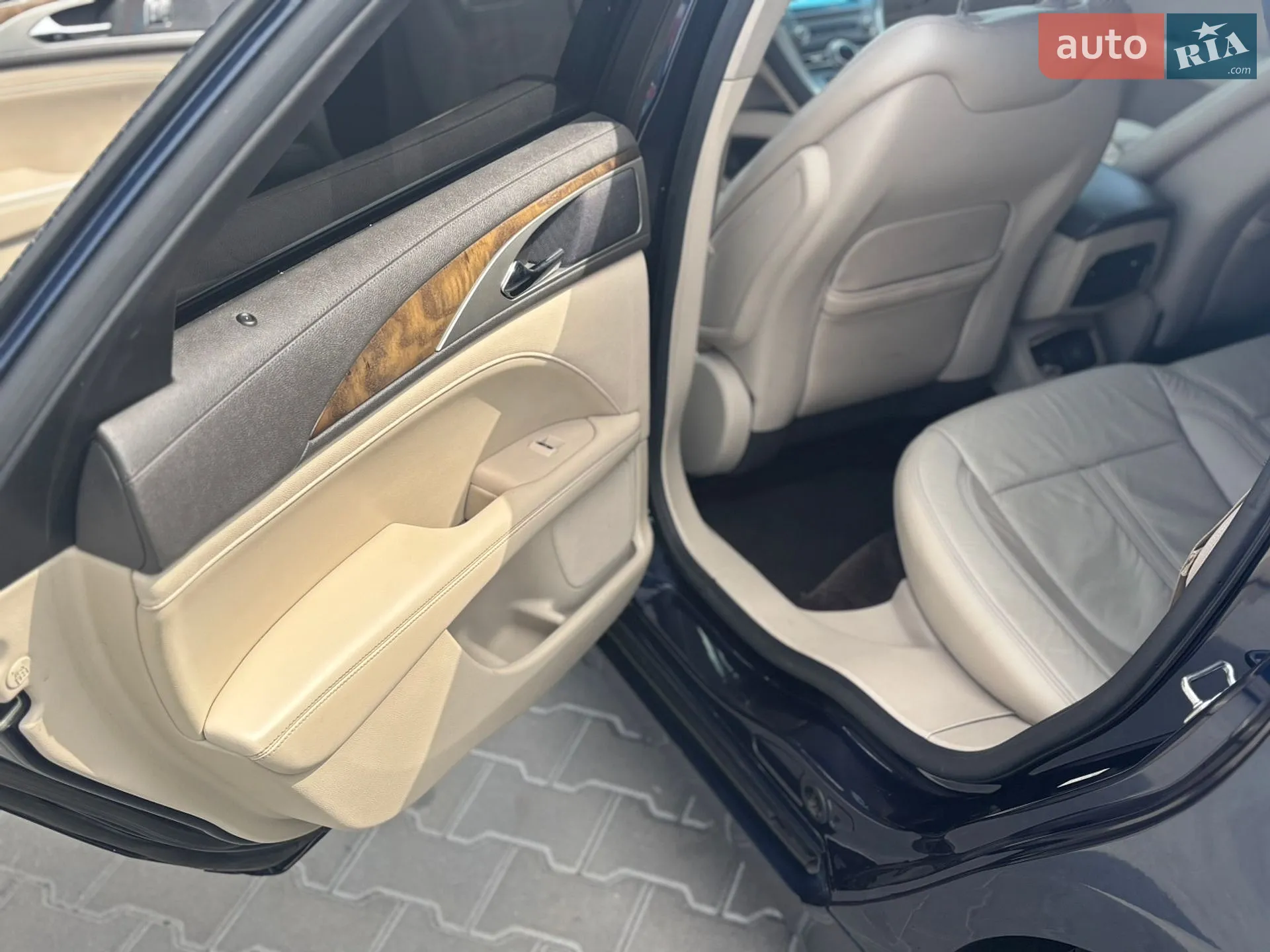 2016 Lincoln MKZ - мініатюра 21