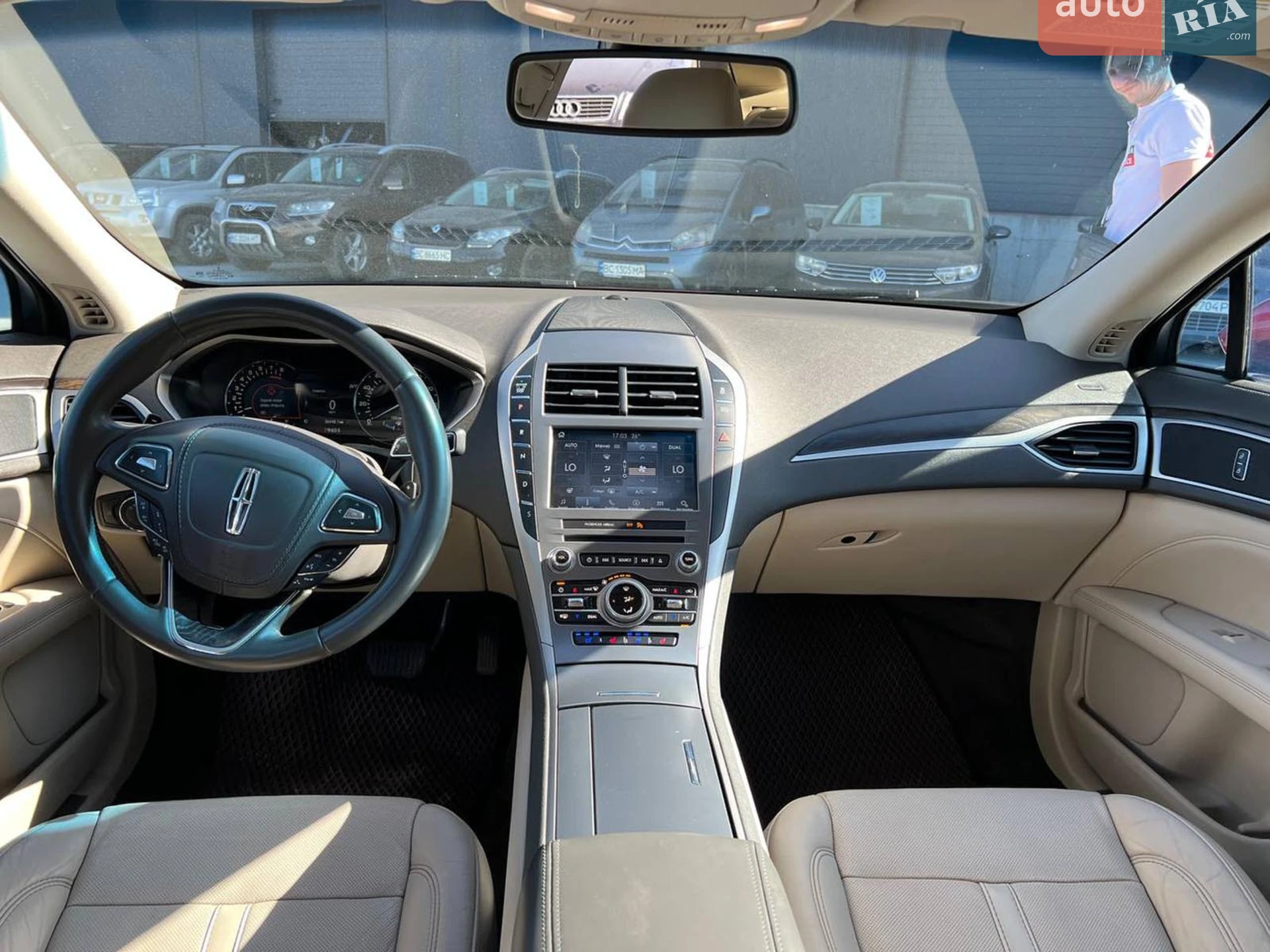 2017 Lincoln MKZ - мініатюра 40