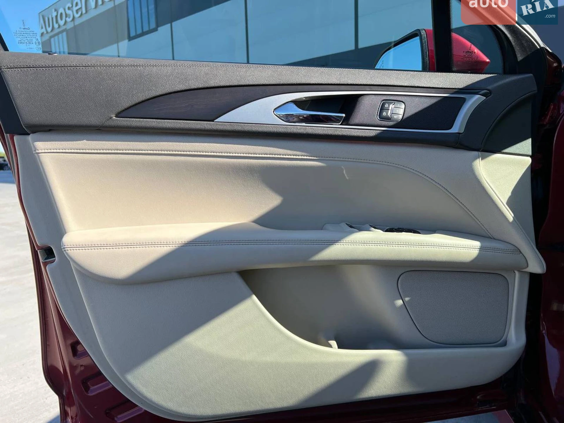 2017 Lincoln MKZ - мініатюра 17