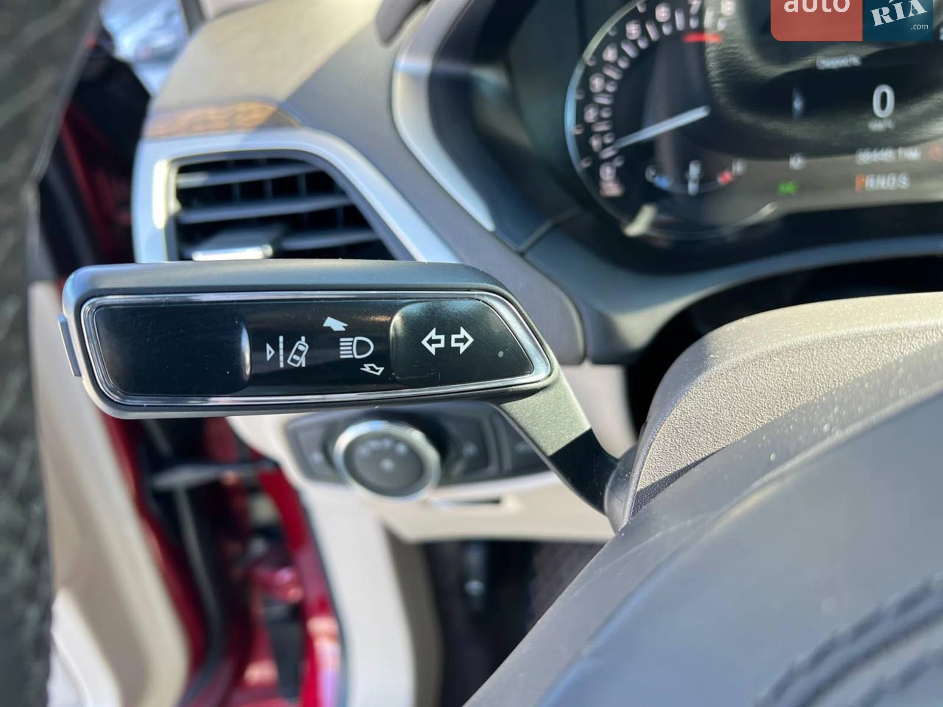2017 Lincoln MKZ - мініатюра 29