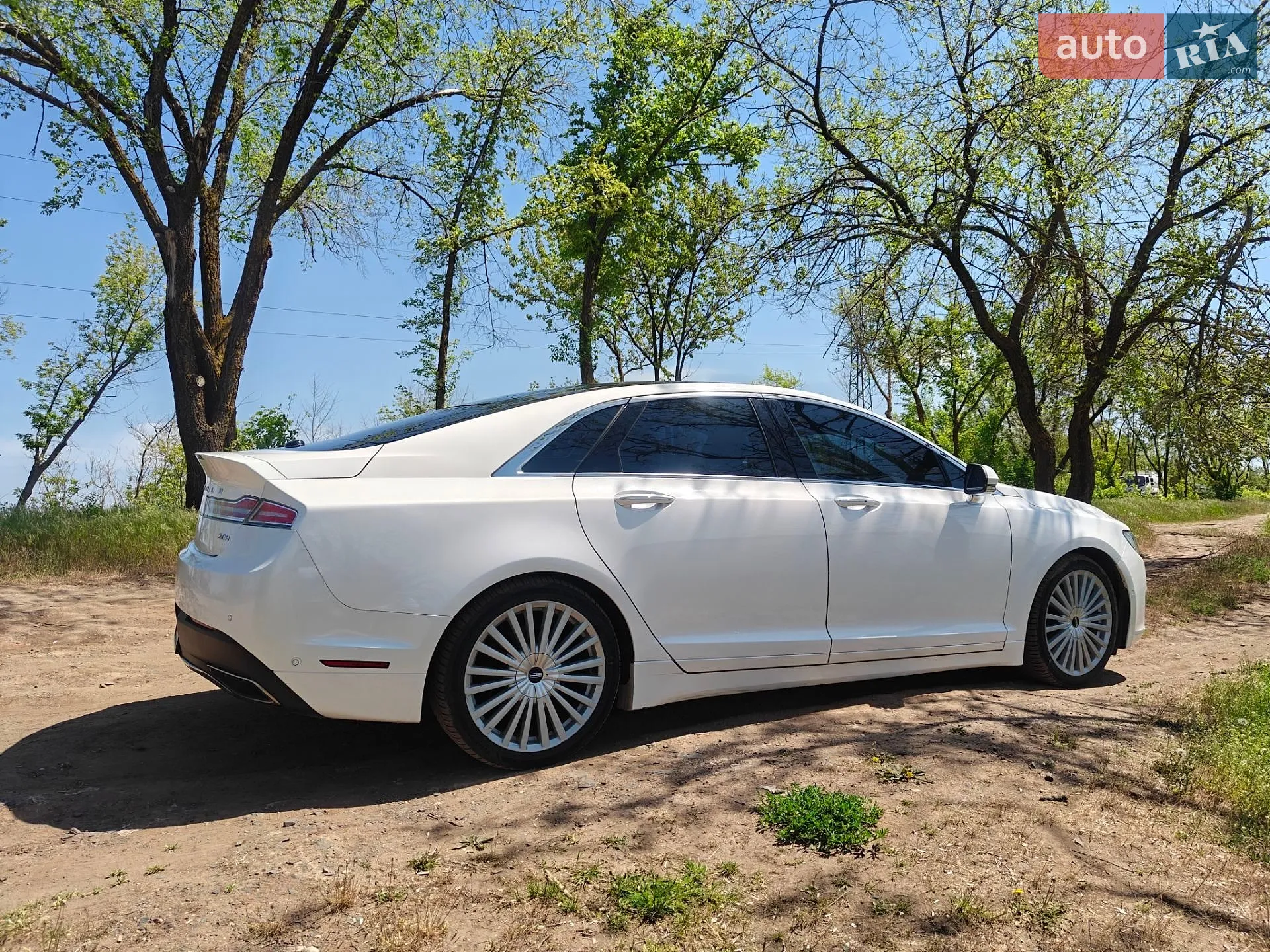 2016 Lincoln MKZ - мініатюра 5