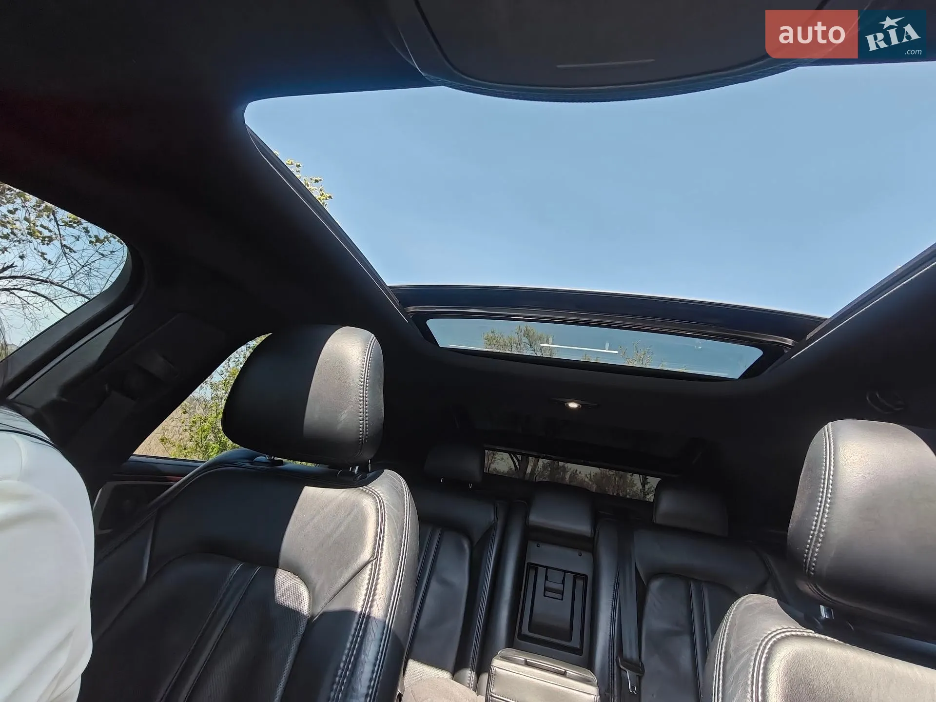 2016 Lincoln MKZ - мініатюра 14