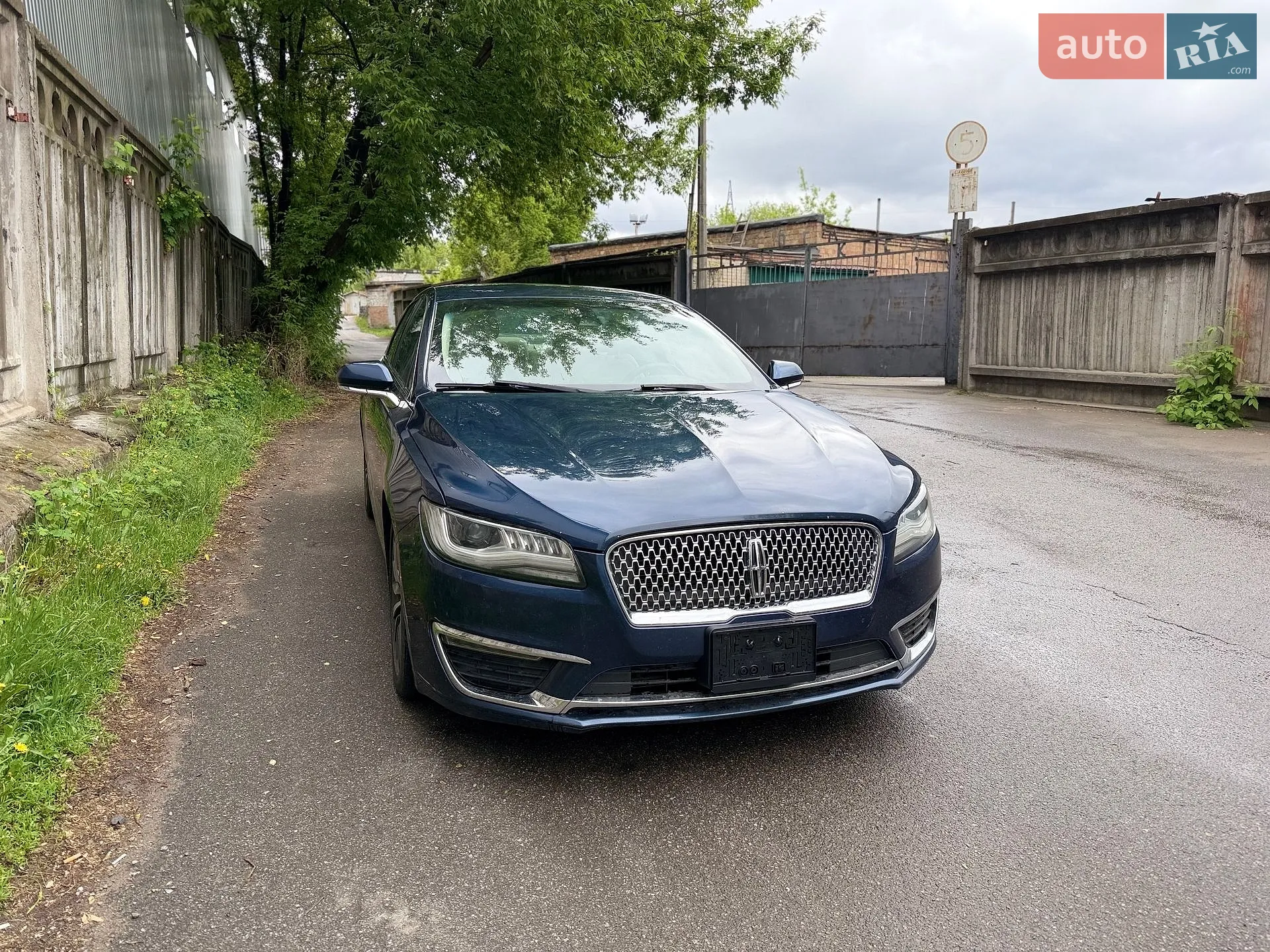 2017 Lincoln MKZ - мініатюра 24