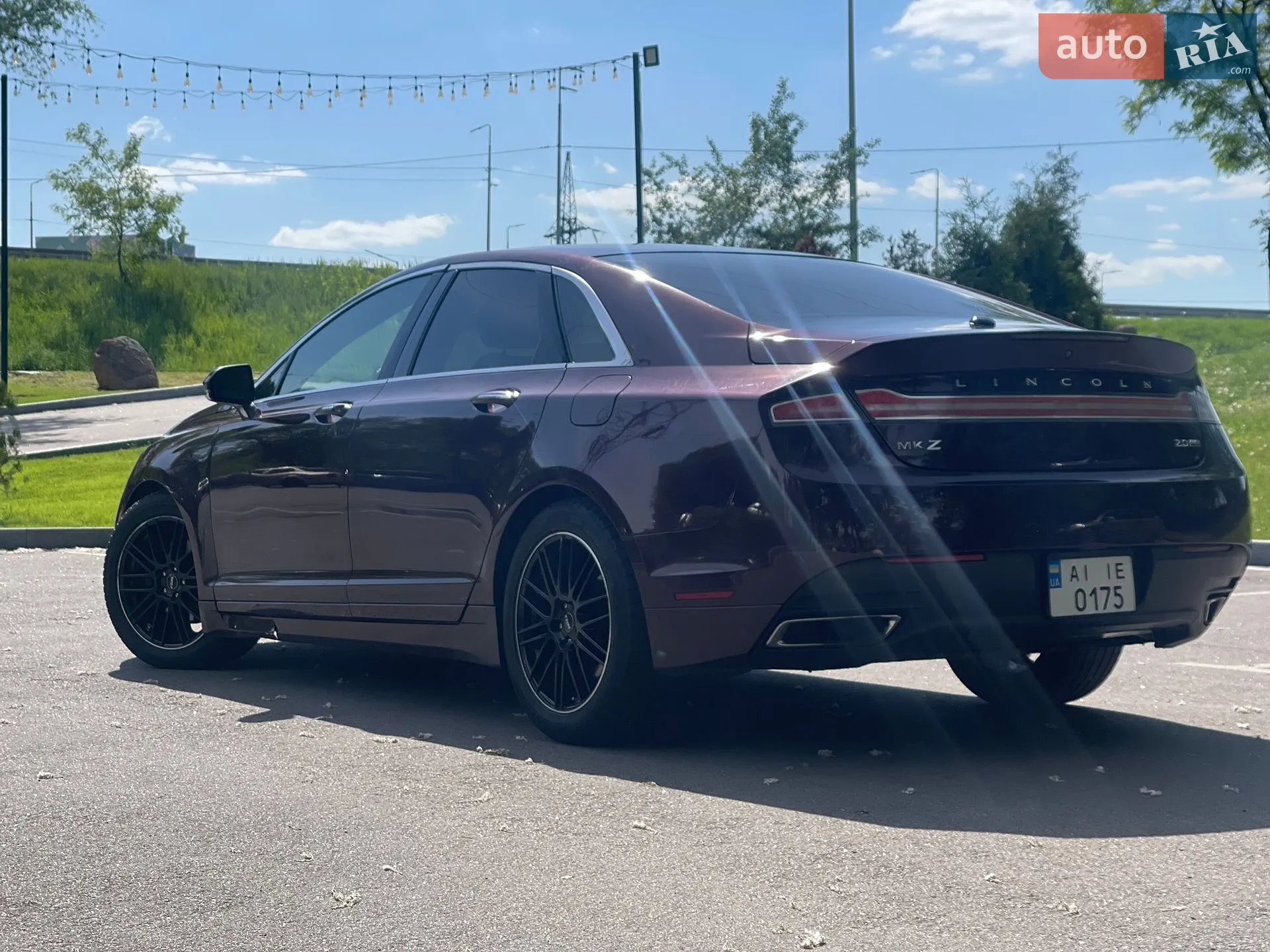 2013 Lincoln MKZ - мініатюра 3