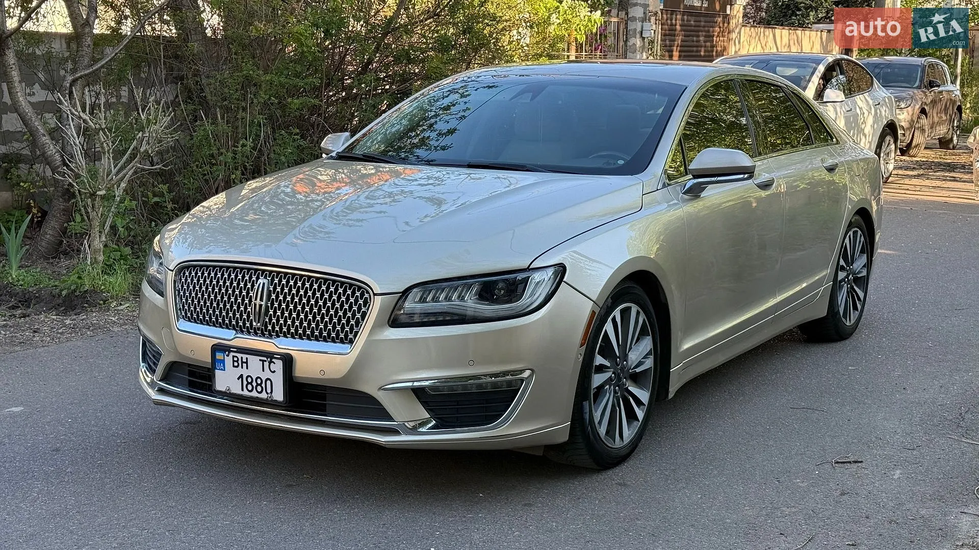 2017 Lincoln MKZ - мініатюра 2