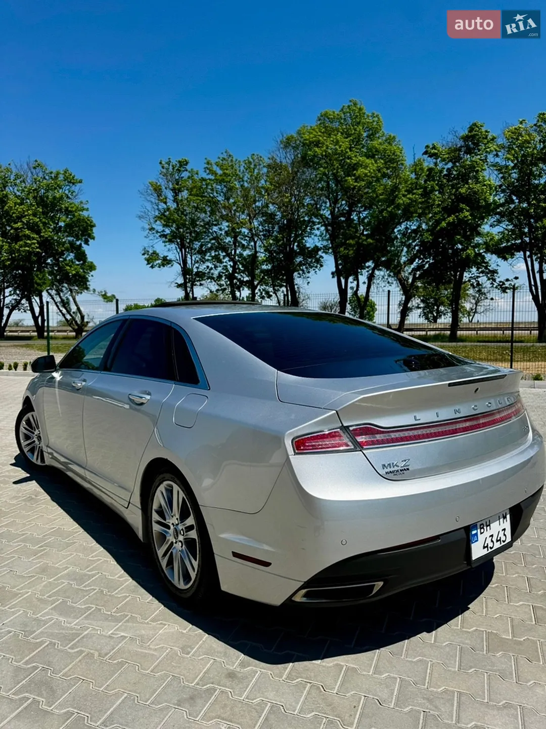 2014 Lincoln MKZ - мініатюра 4