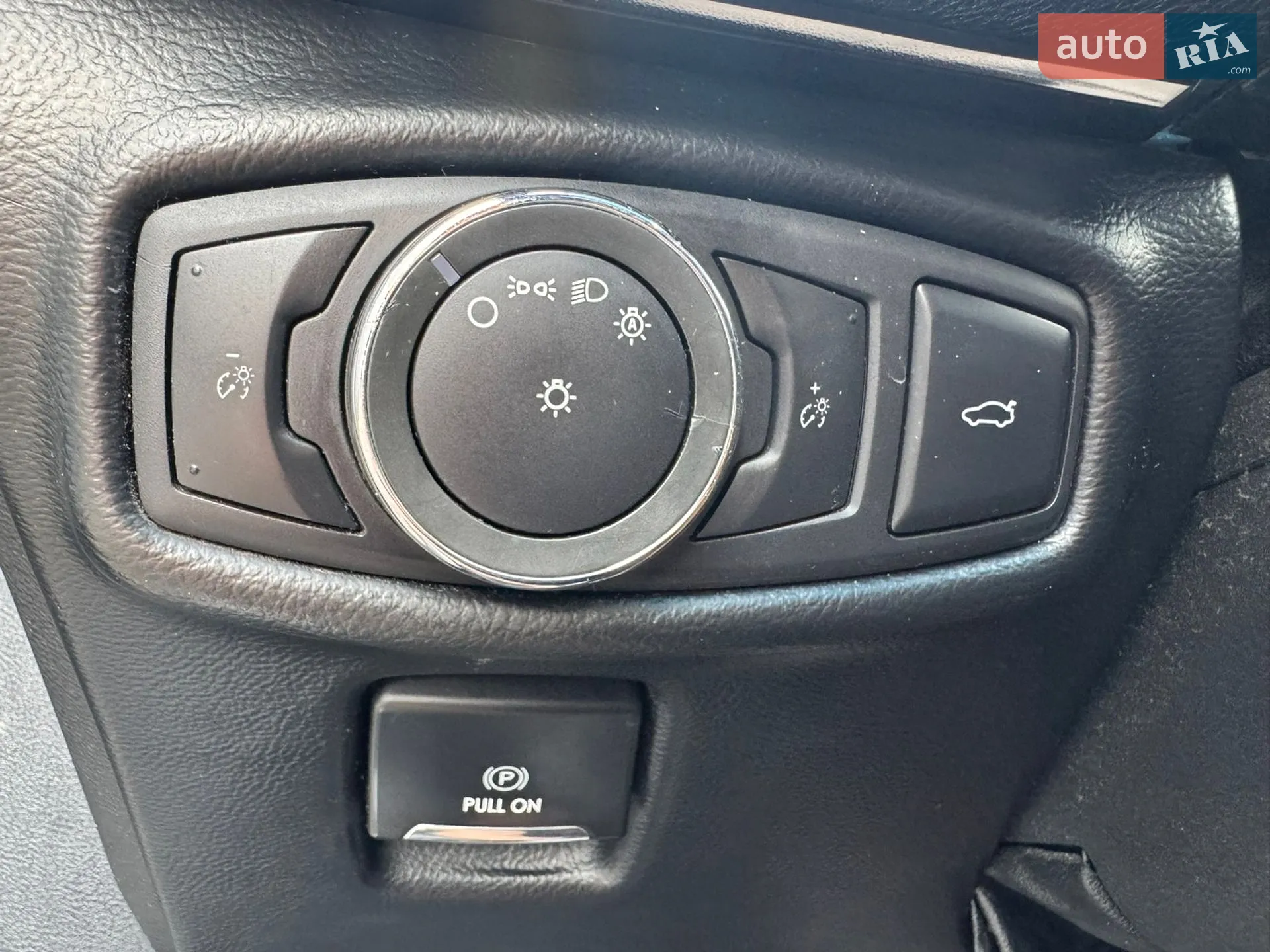 2016 Lincoln MKZ - мініатюра 30