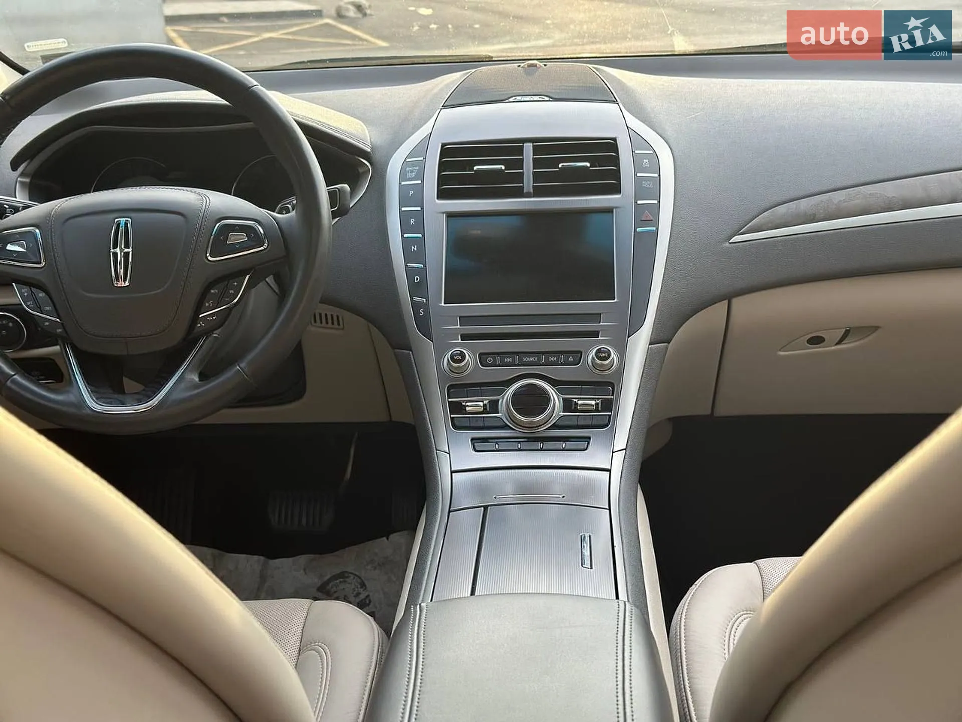 2017 Lincoln MKZ - мініатюра 45