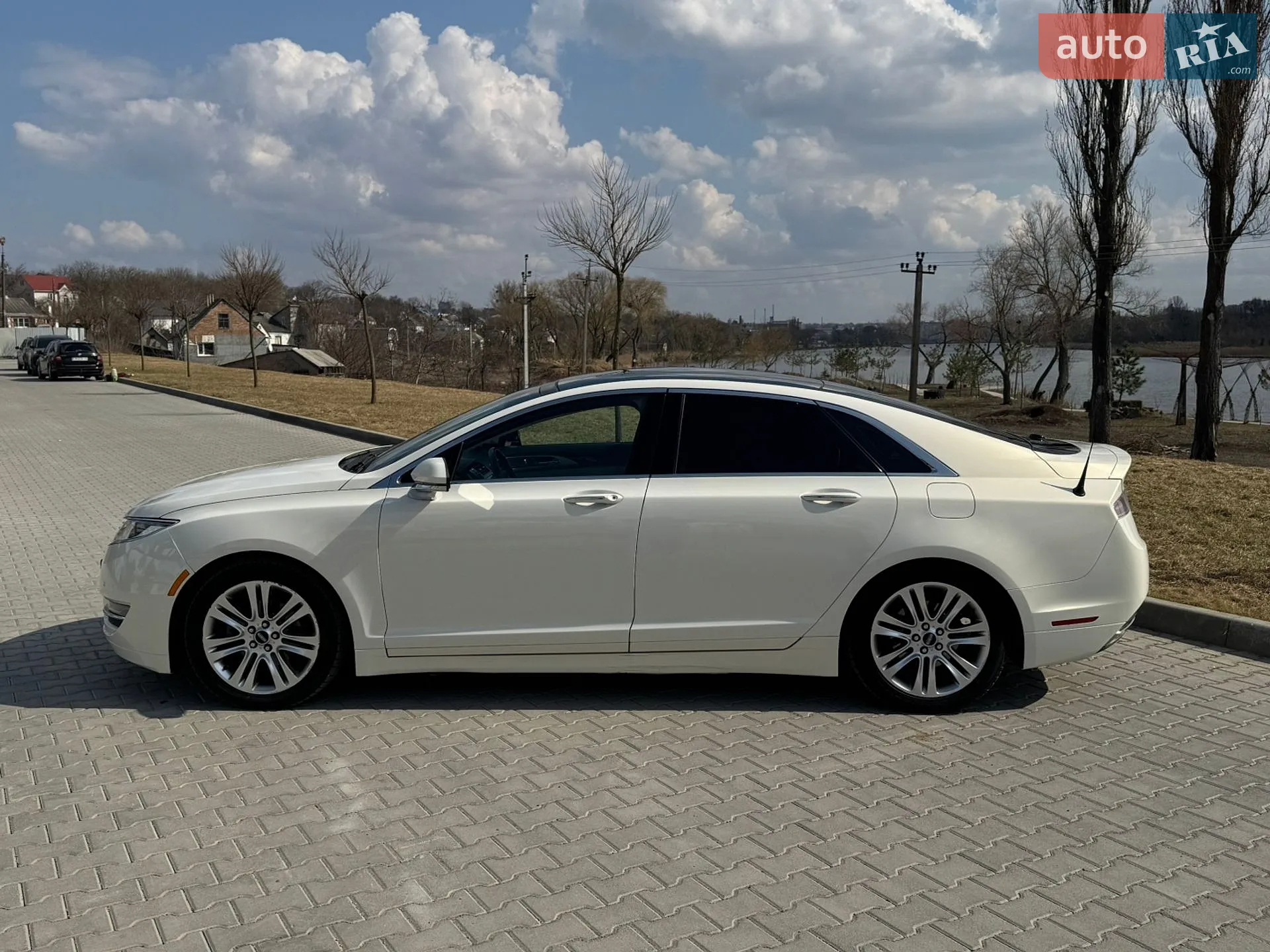 2013 Lincoln MKZ - мініатюра 7