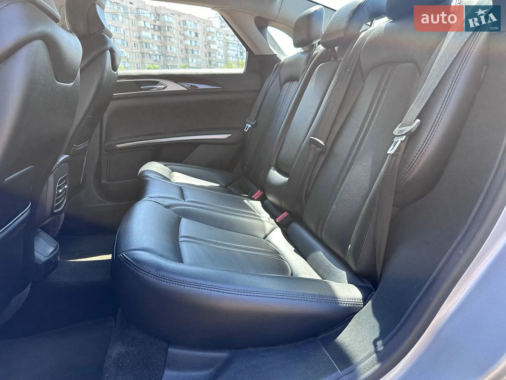 2016 Lincoln MKZ - мініатюра 10
