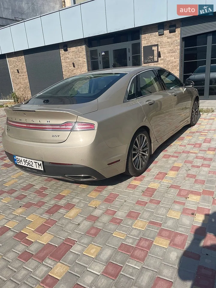 2018 Lincoln MKZ - мініатюра 15