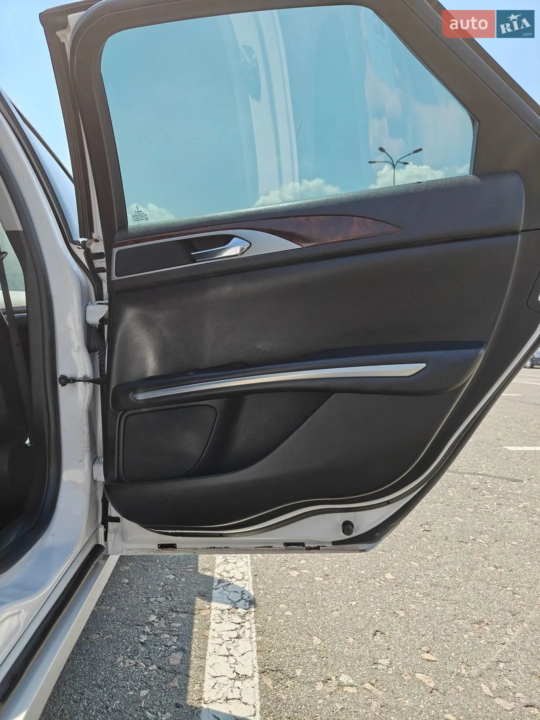 2014 Lincoln MKZ - мініатюра 22