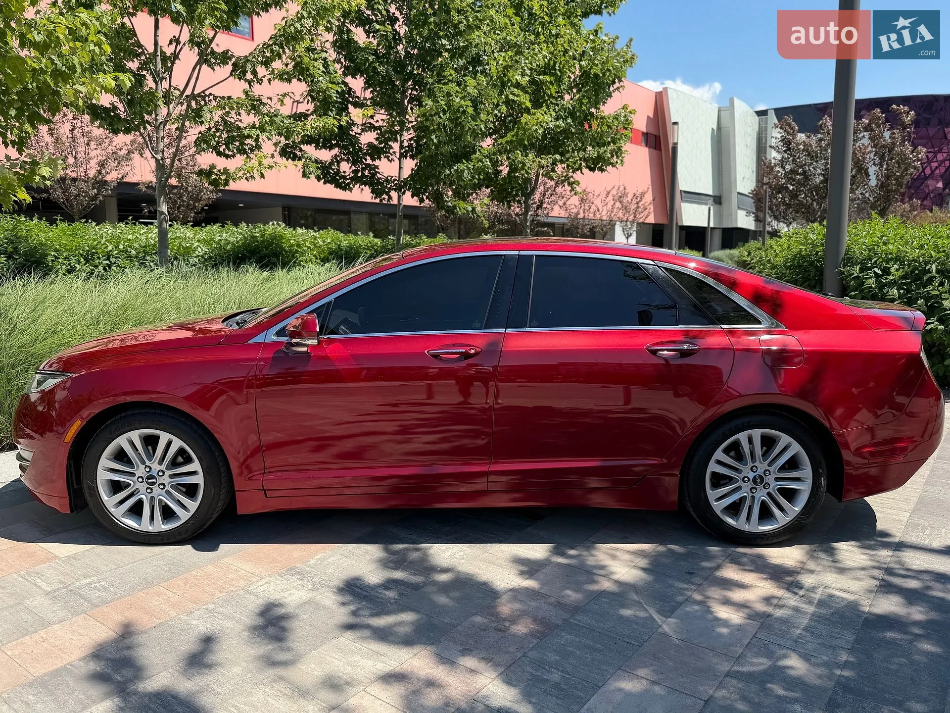 2013 Lincoln MKZ - мініатюра 9
