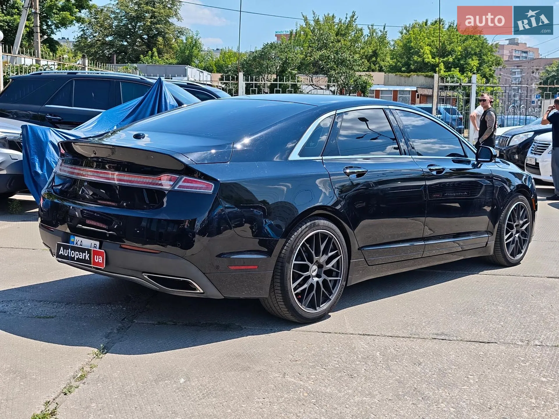2016 Lincoln MKZ - мініатюра 13