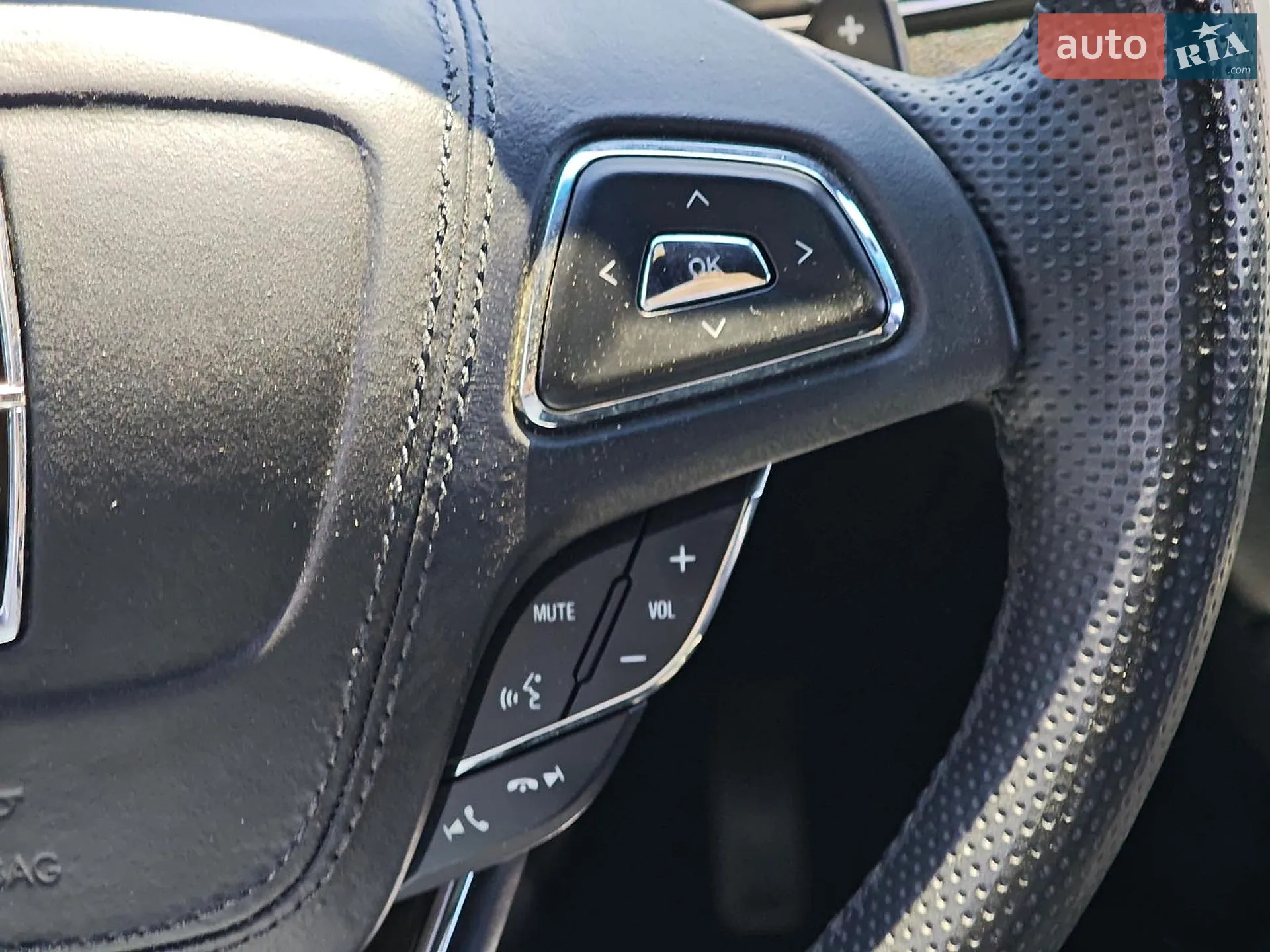2016 Lincoln MKZ - мініатюра 30