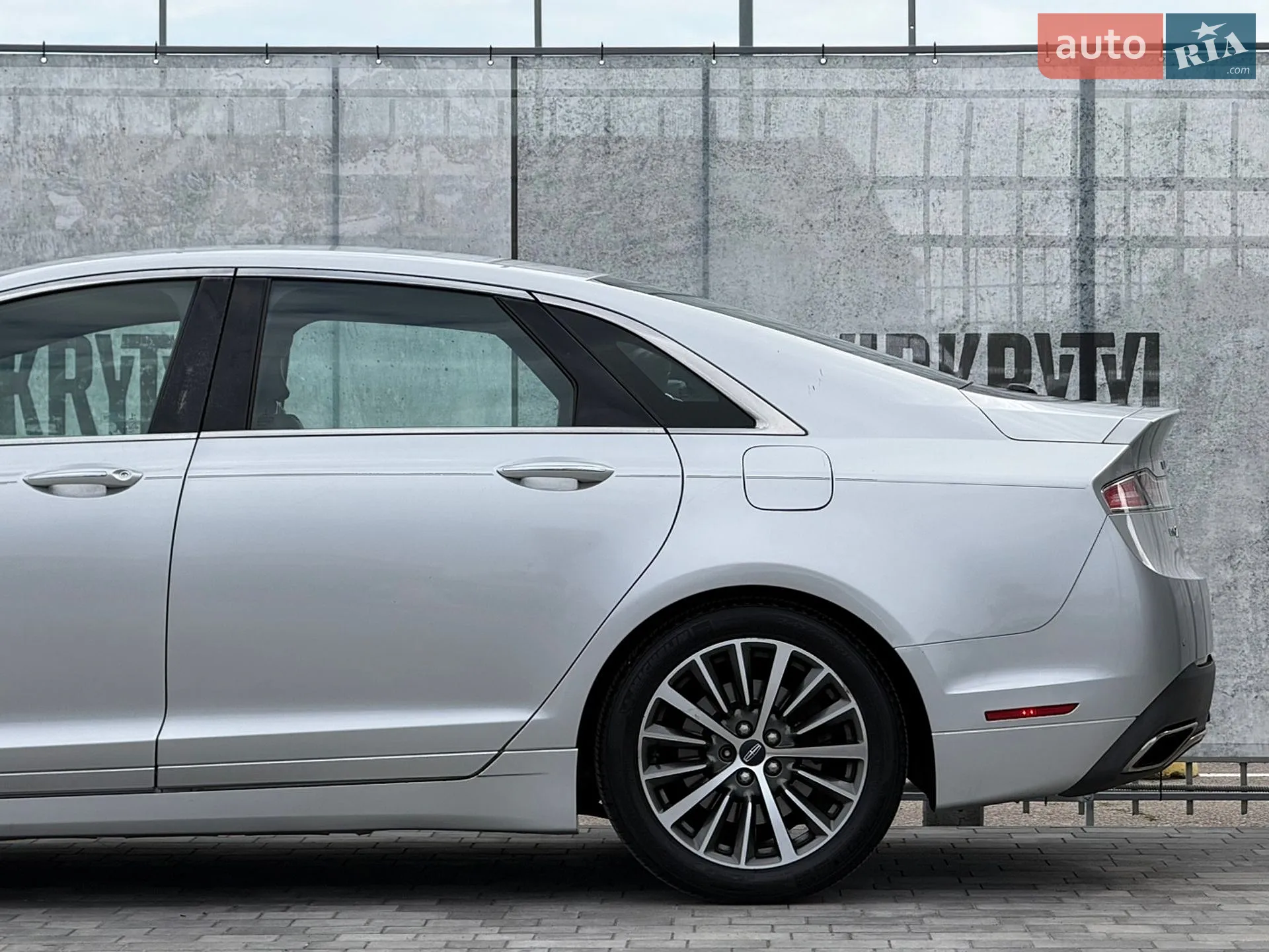 2016 Lincoln MKZ - мініатюра 10