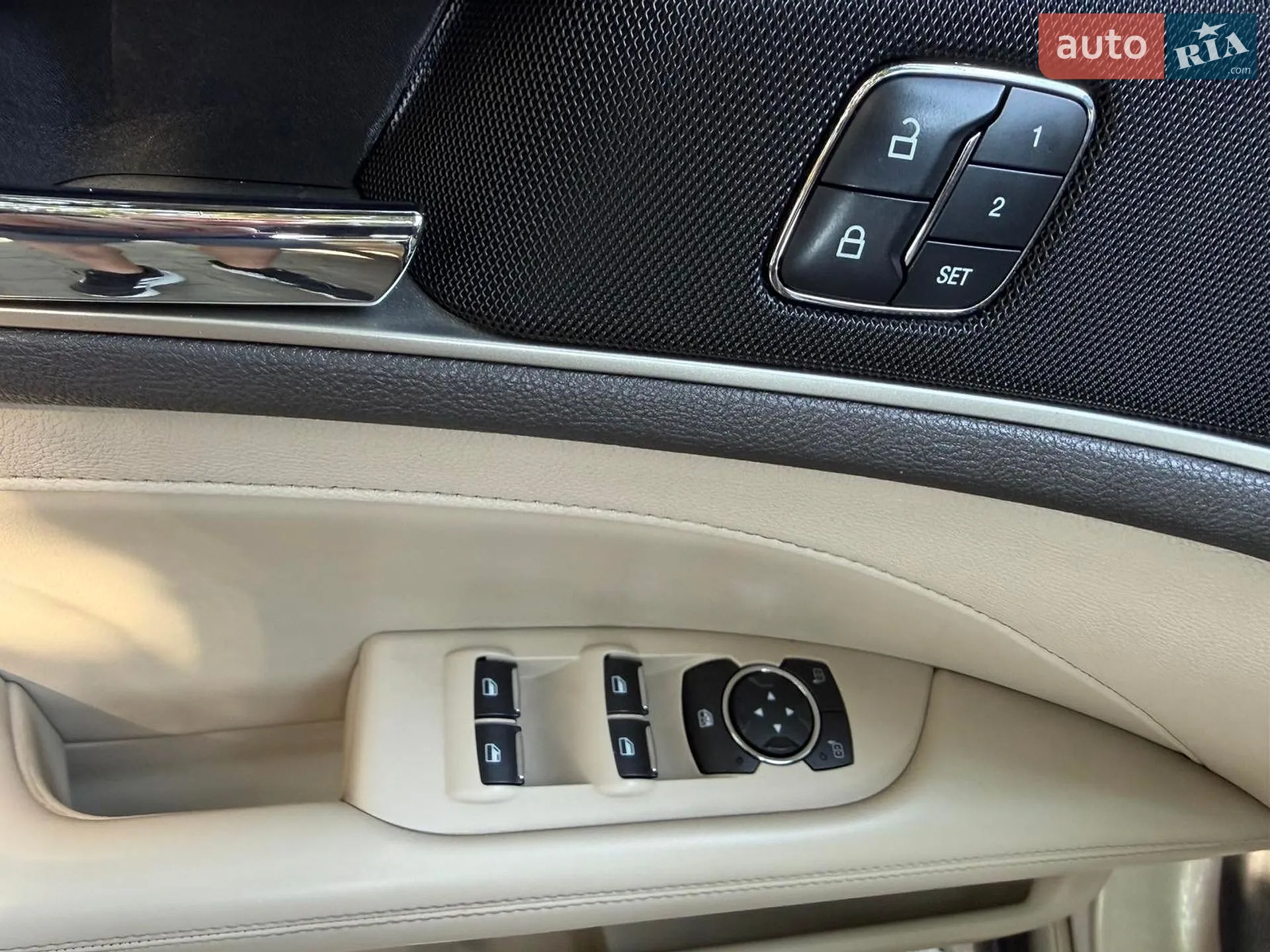 2017 Lincoln MKZ - мініатюра 11