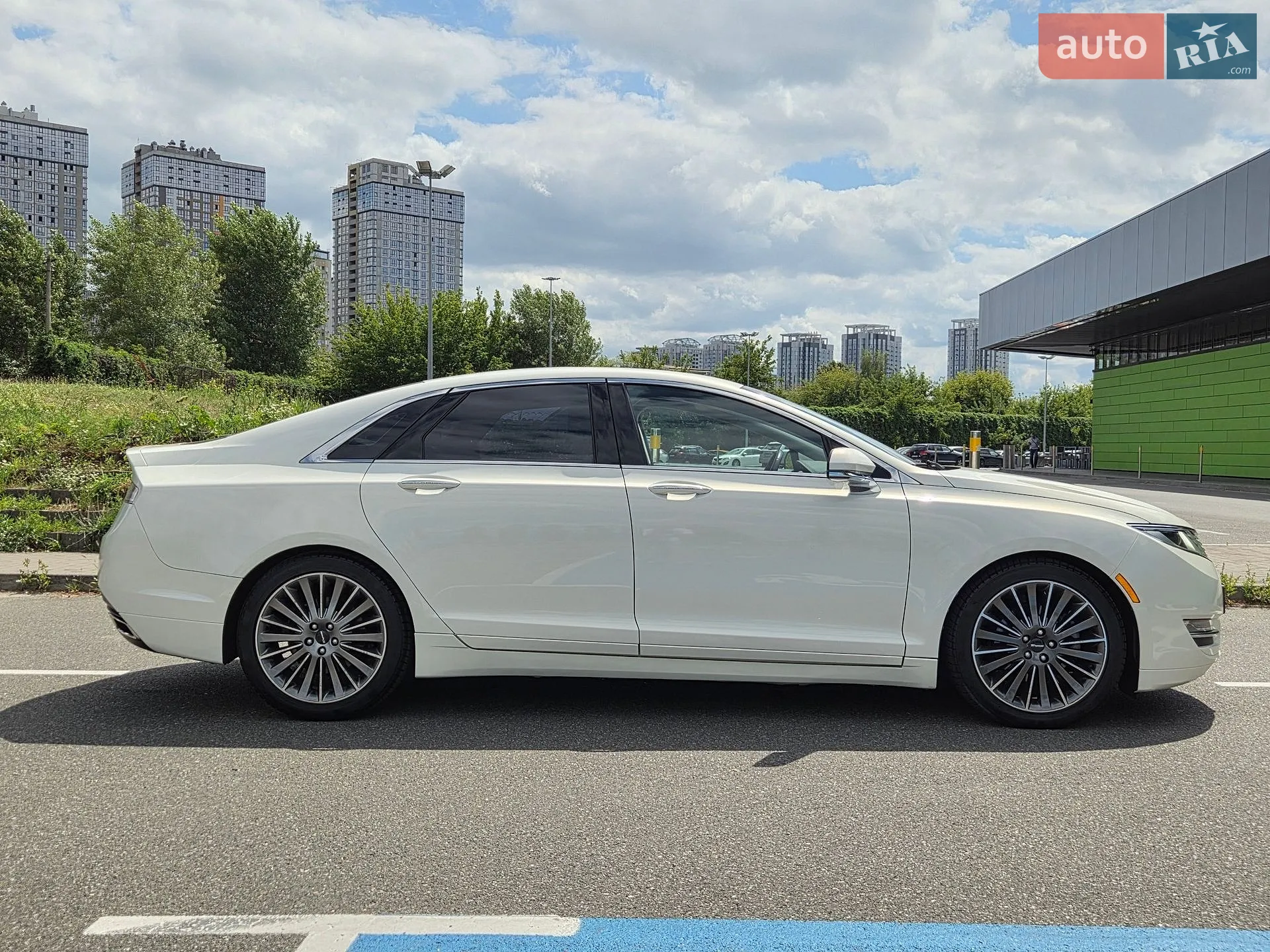 2013 Lincoln MKZ - мініатюра 13