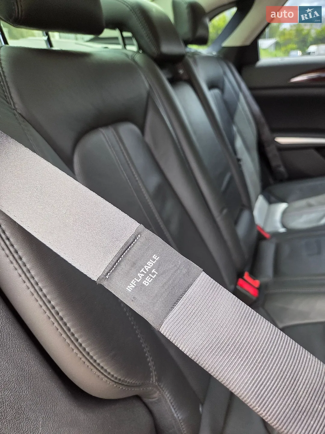 2013 Lincoln MKZ - мініатюра 25