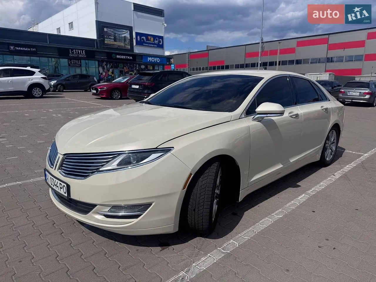 2013 Lincoln MKZ - мініатюра 8
