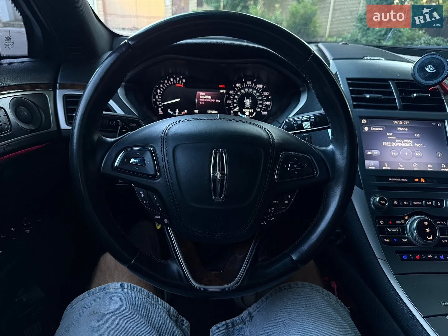 2020 Lincoln MKZ - мініатюра 14