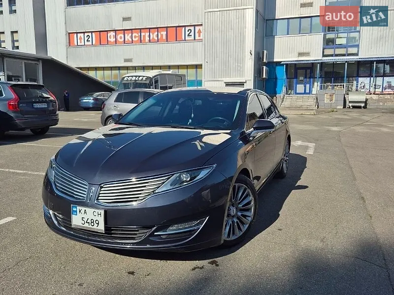 Lincoln MKZ 2014