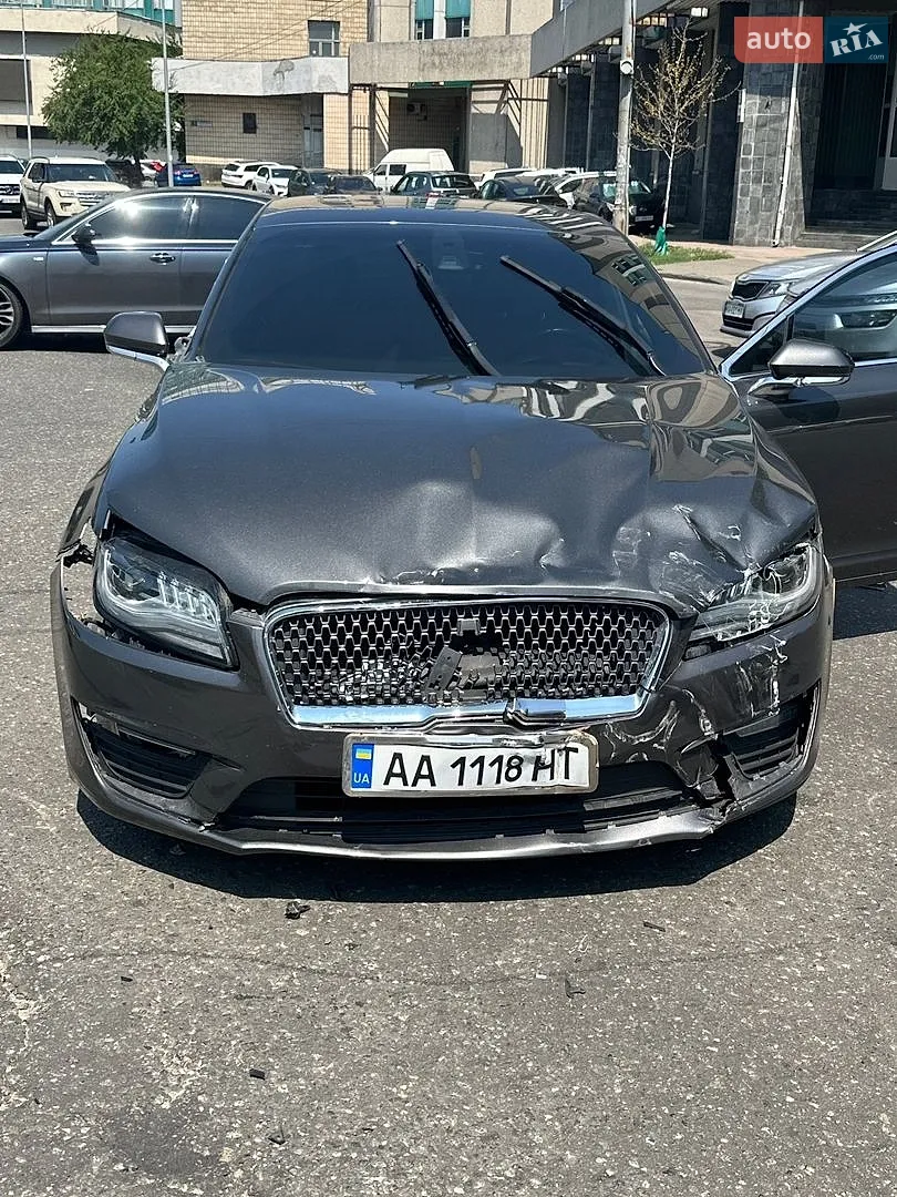 2019 Lincoln MKZ - мініатюра 2