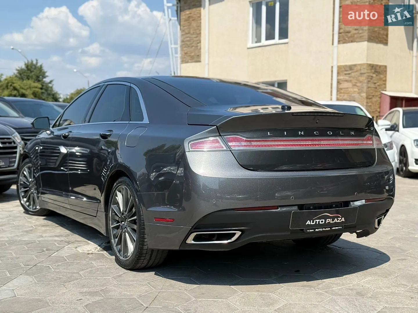 2014 Lincoln MKZ - мініатюра 13
