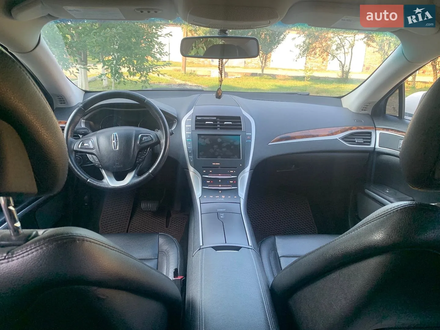 2015 Lincoln MKZ - мініатюра 15
