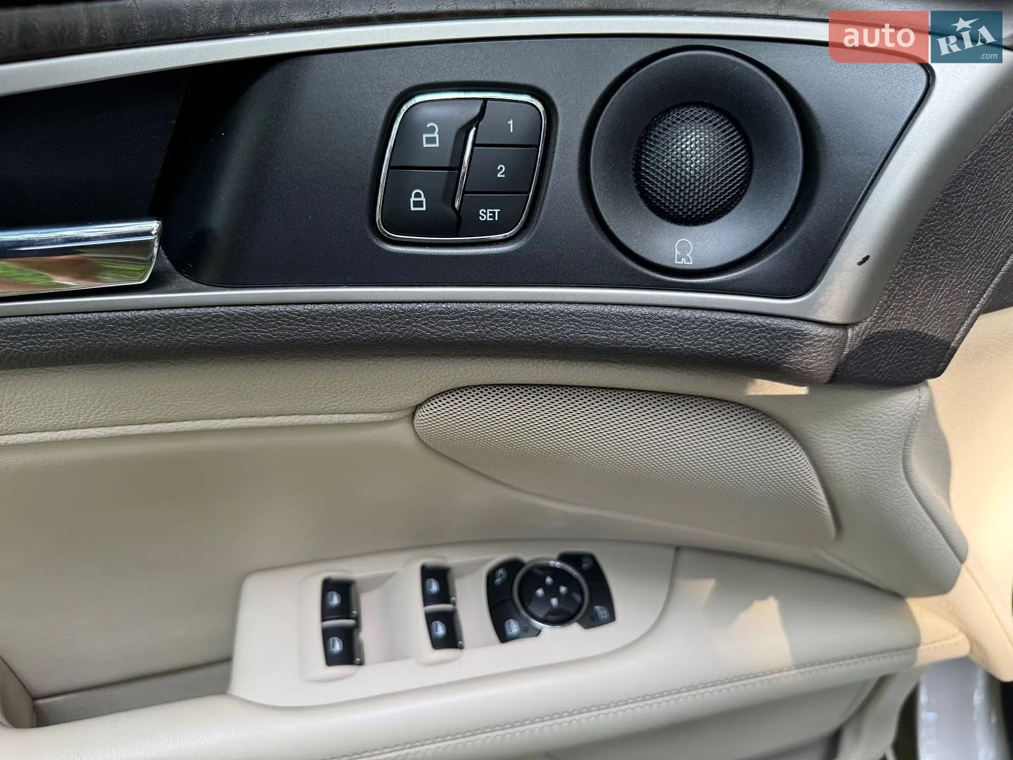 2019 Lincoln MKZ - мініатюра 11