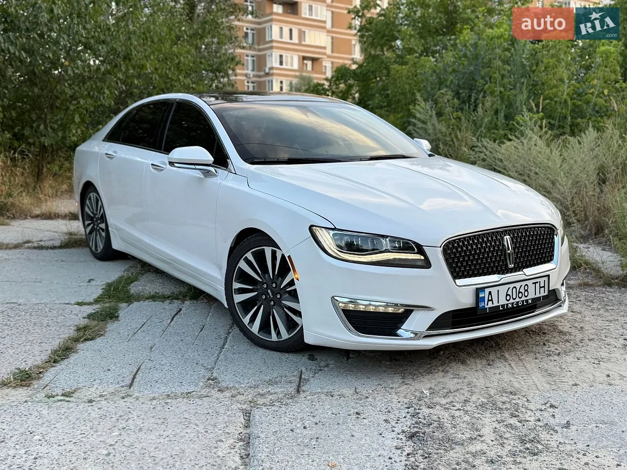 2015 Lincoln MKZ - мініатюра 35