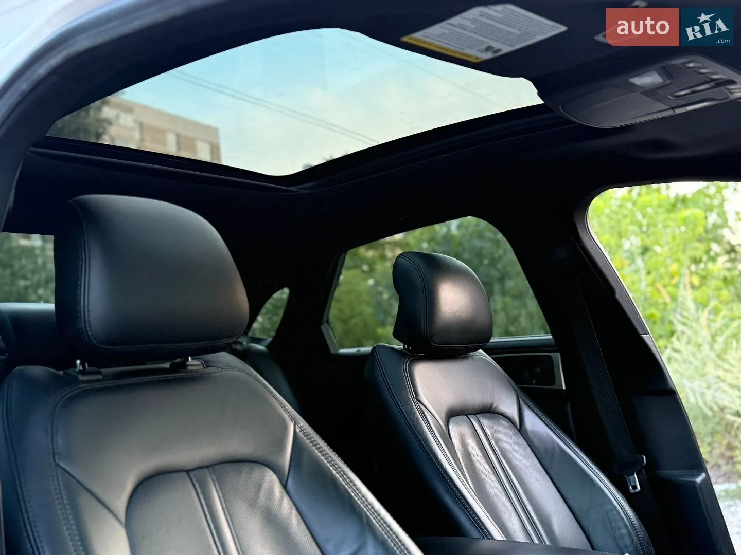 2016 Lincoln MKZ - мініатюра 8
