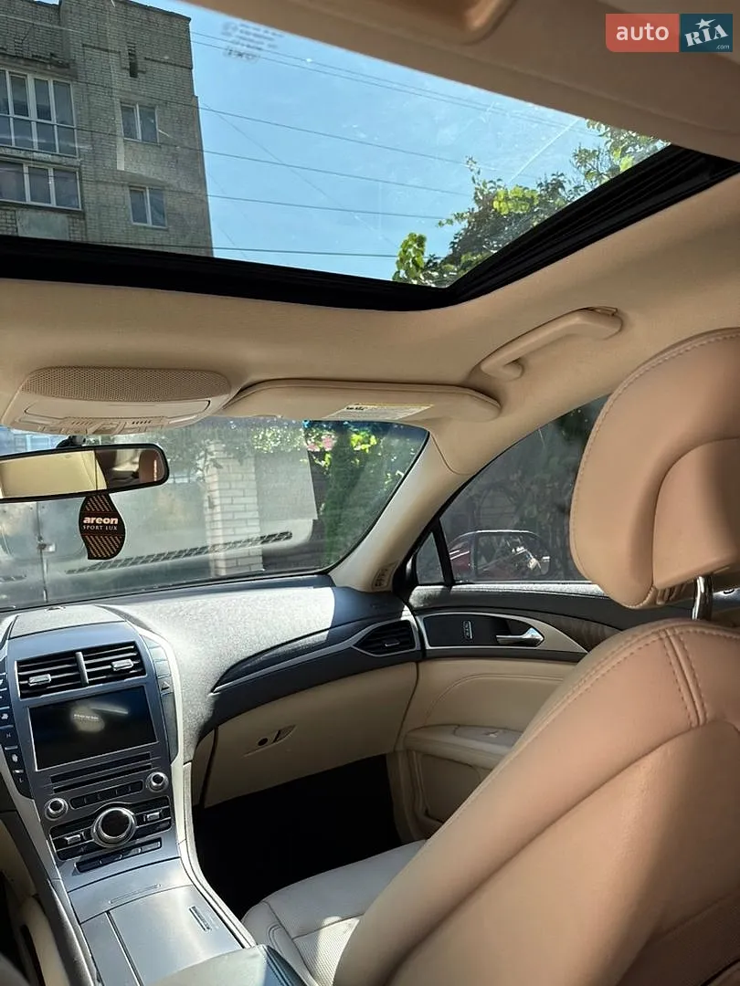2017 Lincoln MKZ - мініатюра 18