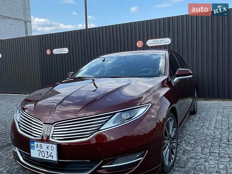 Lincoln MKZ 2014