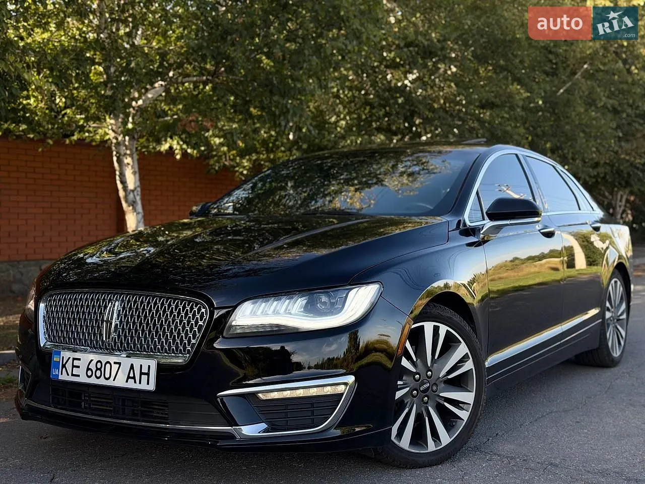 2016 Lincoln MKZ - мініатюра 4