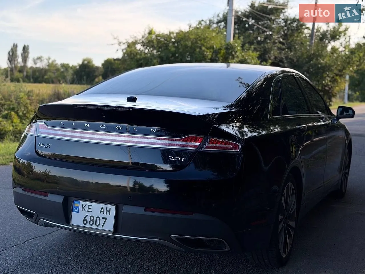 2016 Lincoln MKZ - мініатюра 10