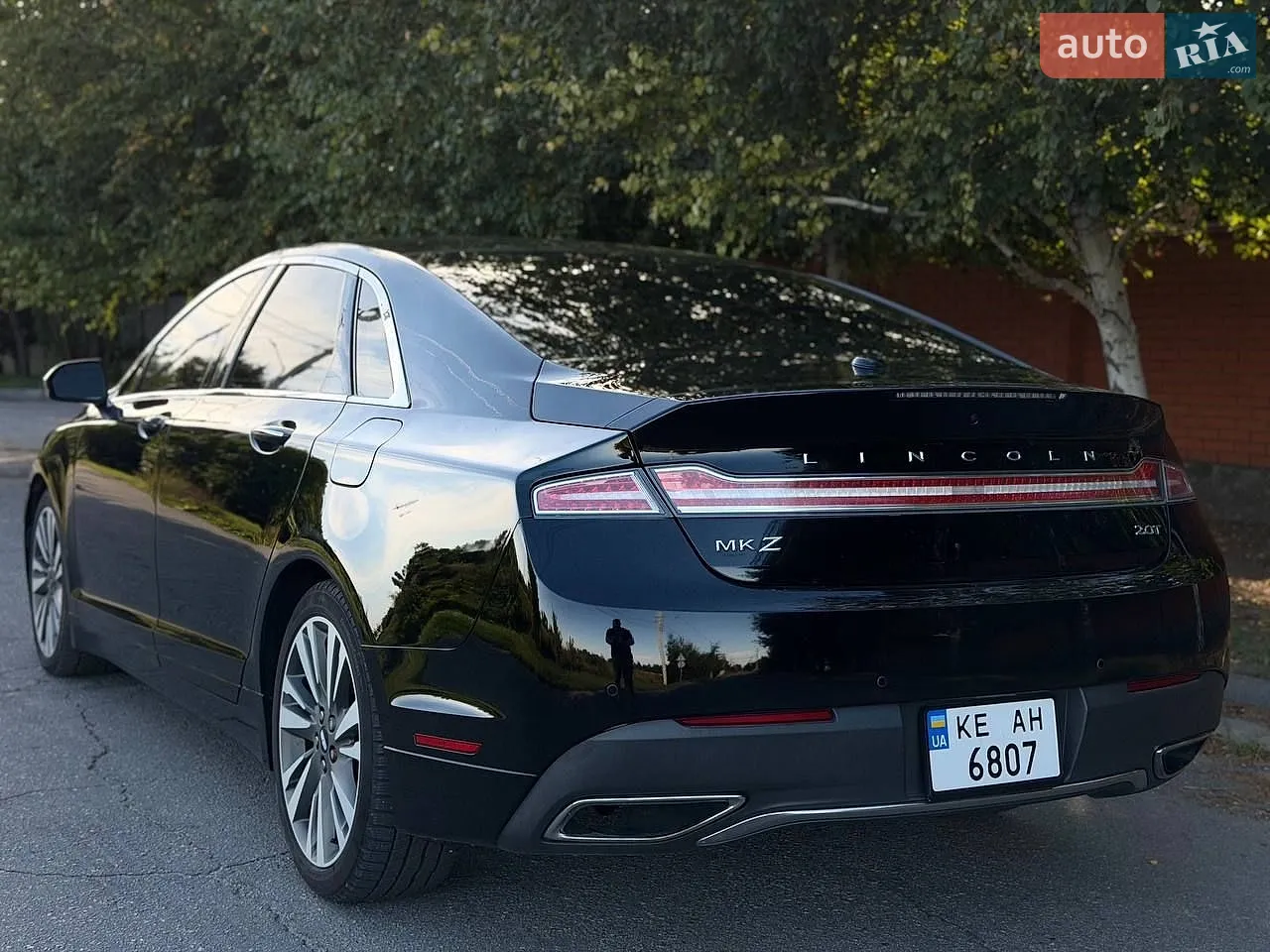 2016 Lincoln MKZ - мініатюра 12