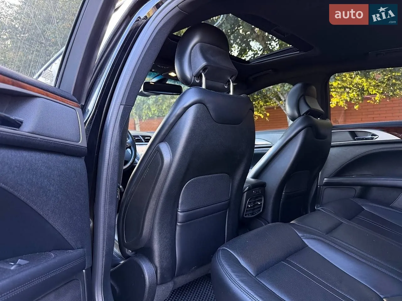 2016 Lincoln MKZ - мініатюра 20