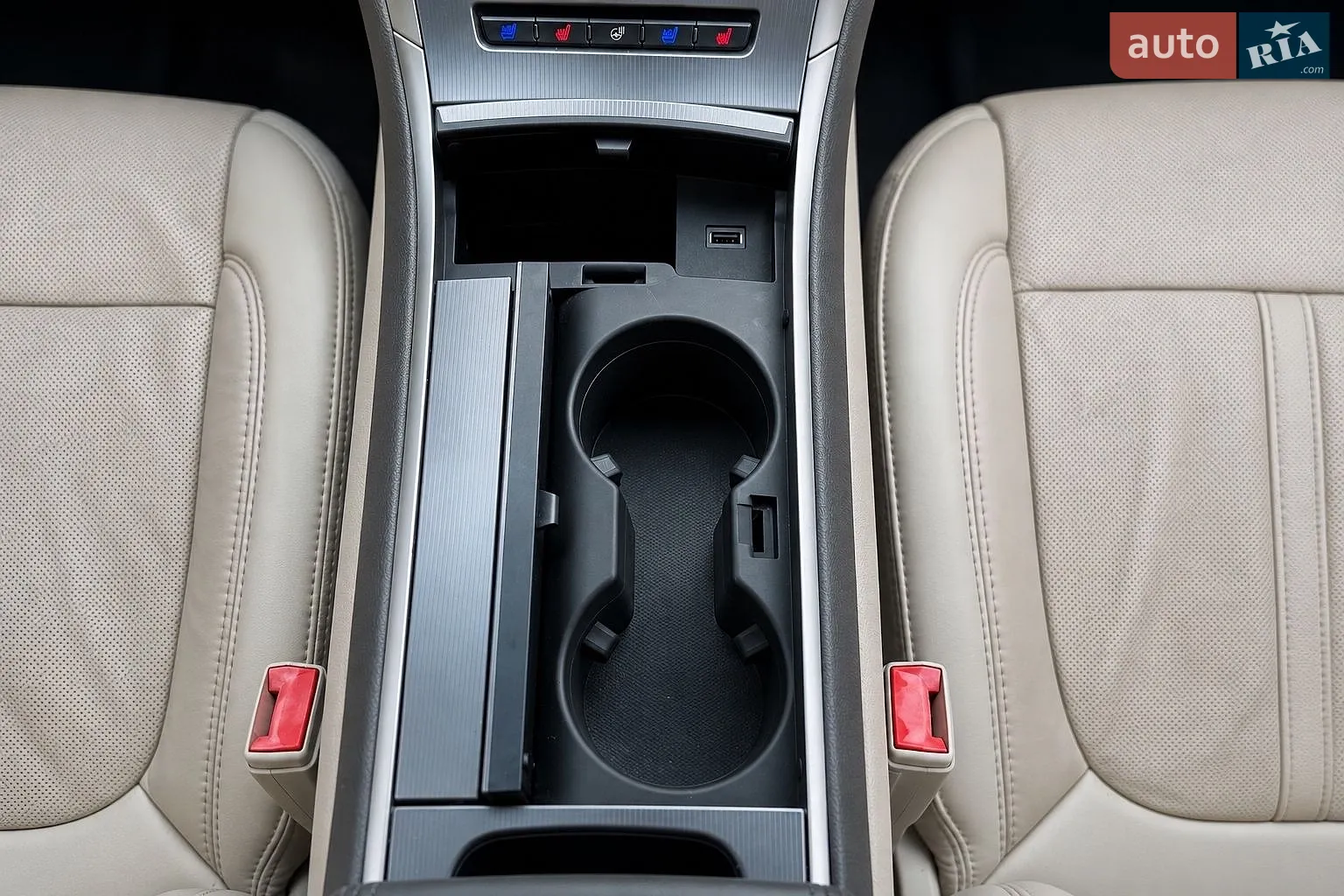 2018 Lincoln MKZ - мініатюра 24