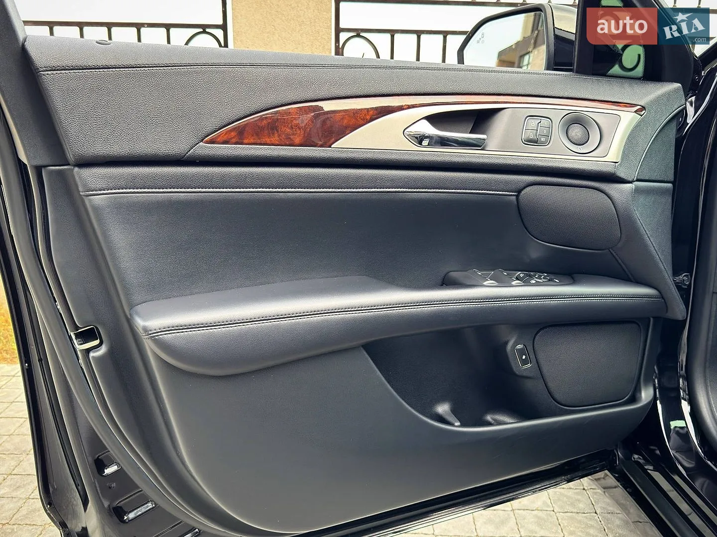 2020 Lincoln MKZ - мініатюра 18