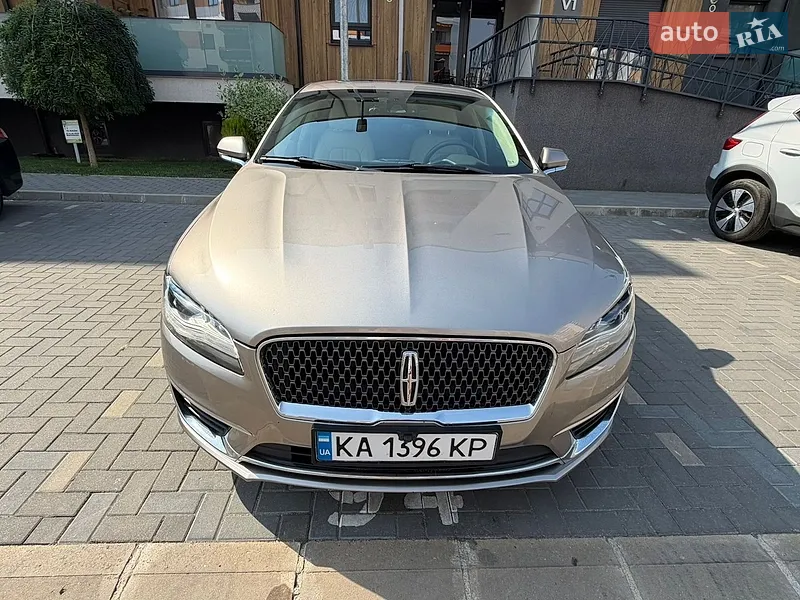 Lincoln MKZ