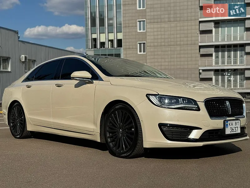 Lincoln MKZ