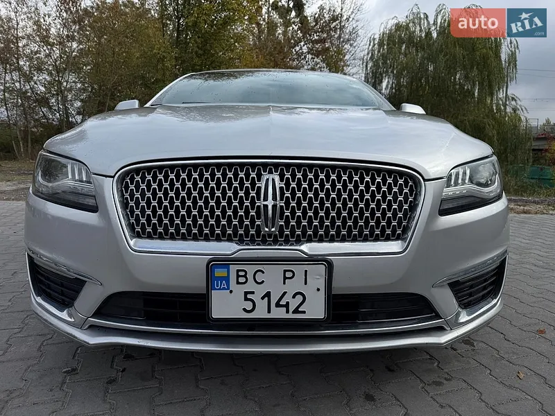 Lincoln MKZ
