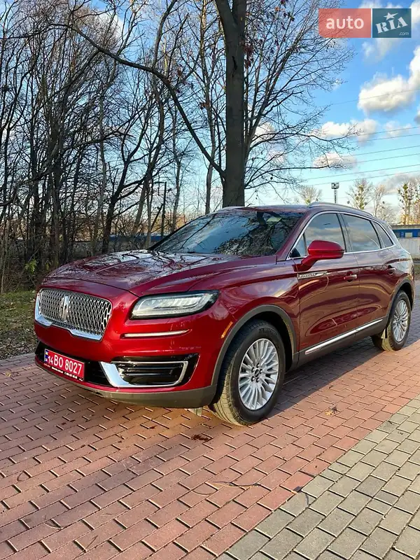 Lincoln Nautilus 2019