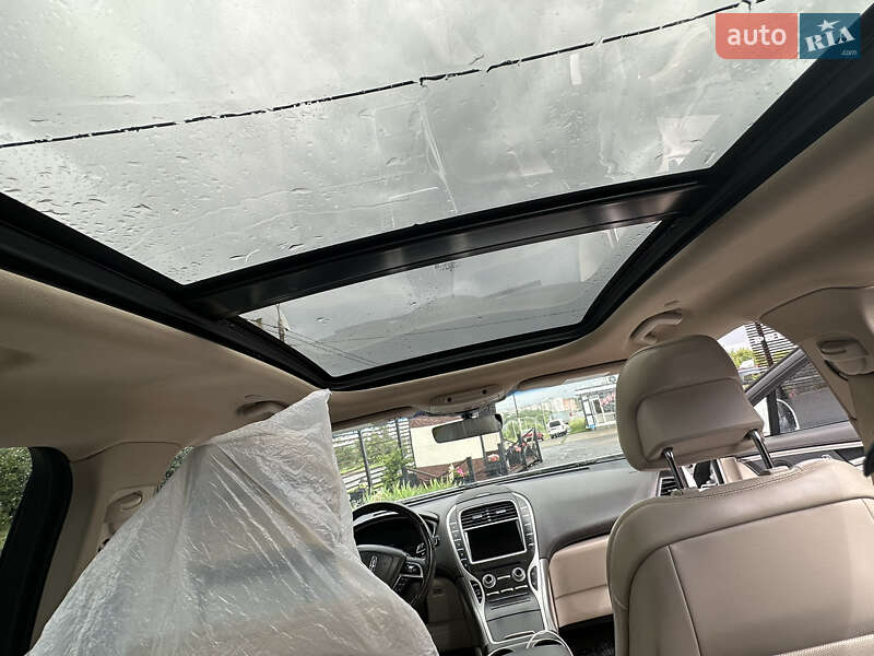 Позашляховик / Кросовер Lincoln Nautilus 2018 в Сумах