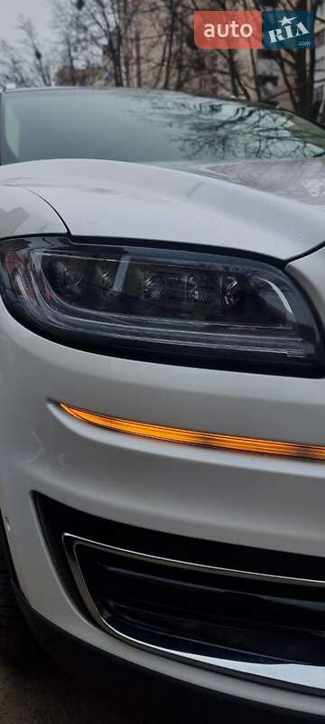 Внедорожник / Кроссовер Lincoln Nautilus 2019 в Киеве фото 14 Внедорожник / Кроссовер Lincoln Nautilus 2019 в Киеве